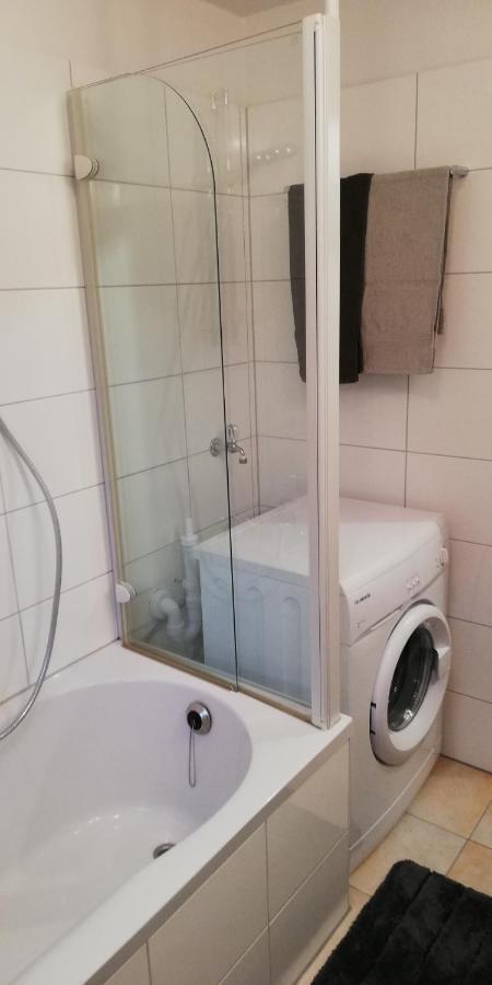 Ferienwohnung Sonnwald Dusseldorf Ngoại thất bức ảnh